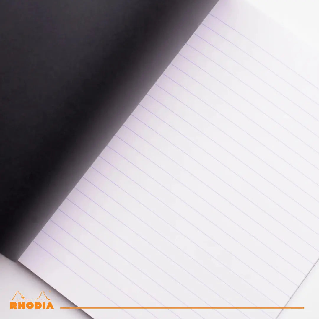 Cahier agrafé ligné -noir- A5. 48 pages (14.8x21cm) RHODIA