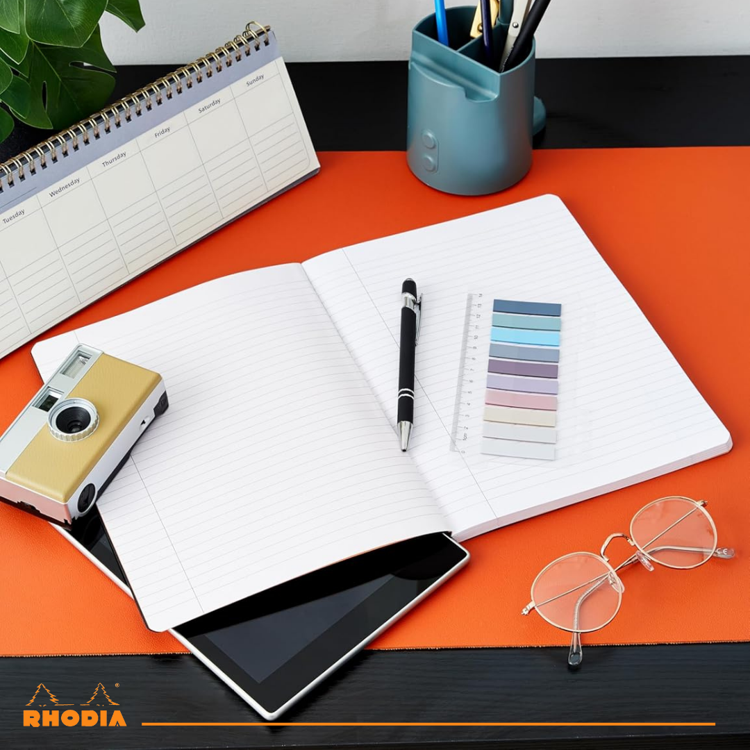 Livre de composition dos cousu ligné+M -black- A5. 160 pages (14.8x21cm) RHODIA