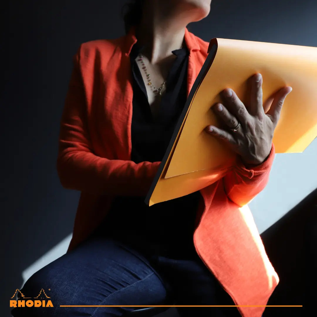 Bloc-notes N°38 agrafé 5/5 -orange- A3+. 80 feuilles  (42x31.8cm) RHODIA
