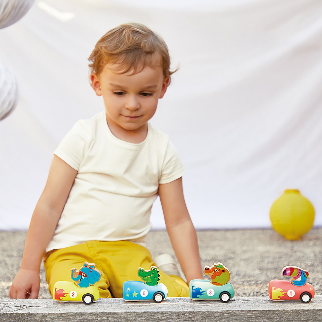 APPLEPOP: PRÉS. - VOITURE À FRICTION (VENDU 12 UNITÉS - 6 MODÈLES) JANOD