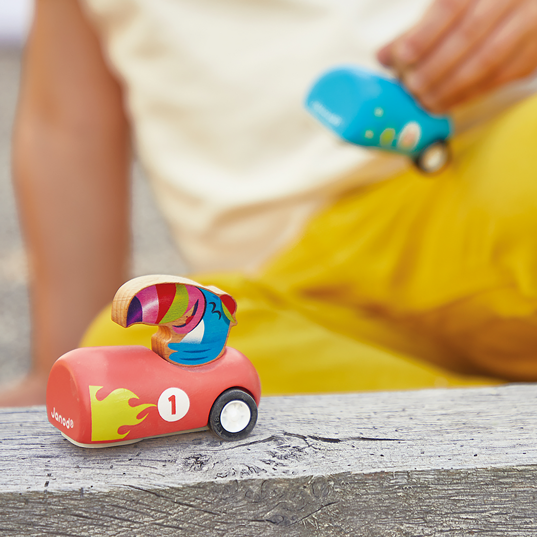 APPLEPOP: PRÉS. - VOITURE À FRICTION (VENDU 12 UNITÉS - 6 MODÈLES) JANOD