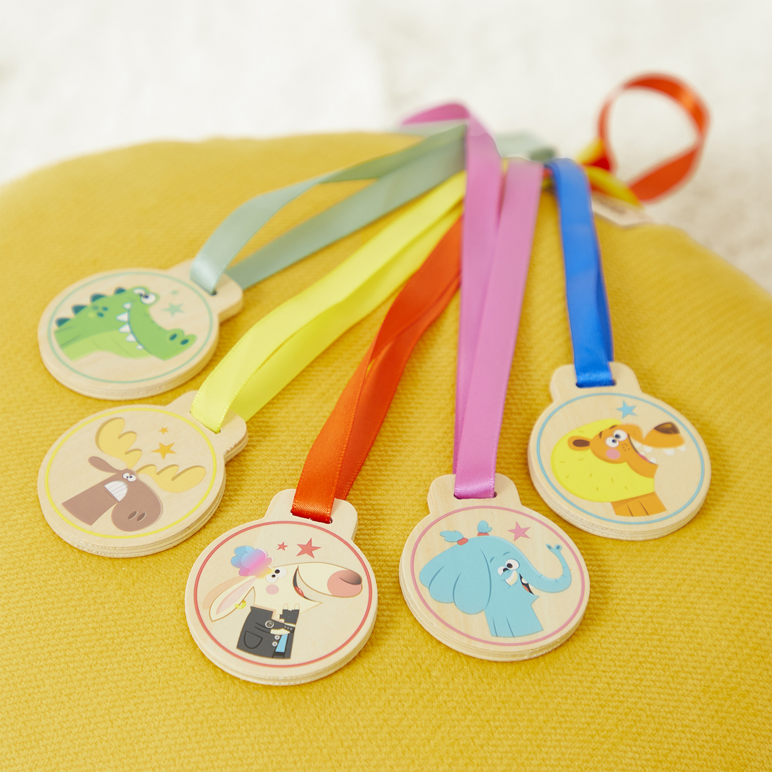 APPLEPOP: PRÉS. - MÉDAILLES (VENDU 12 UNITÉS) JANOD