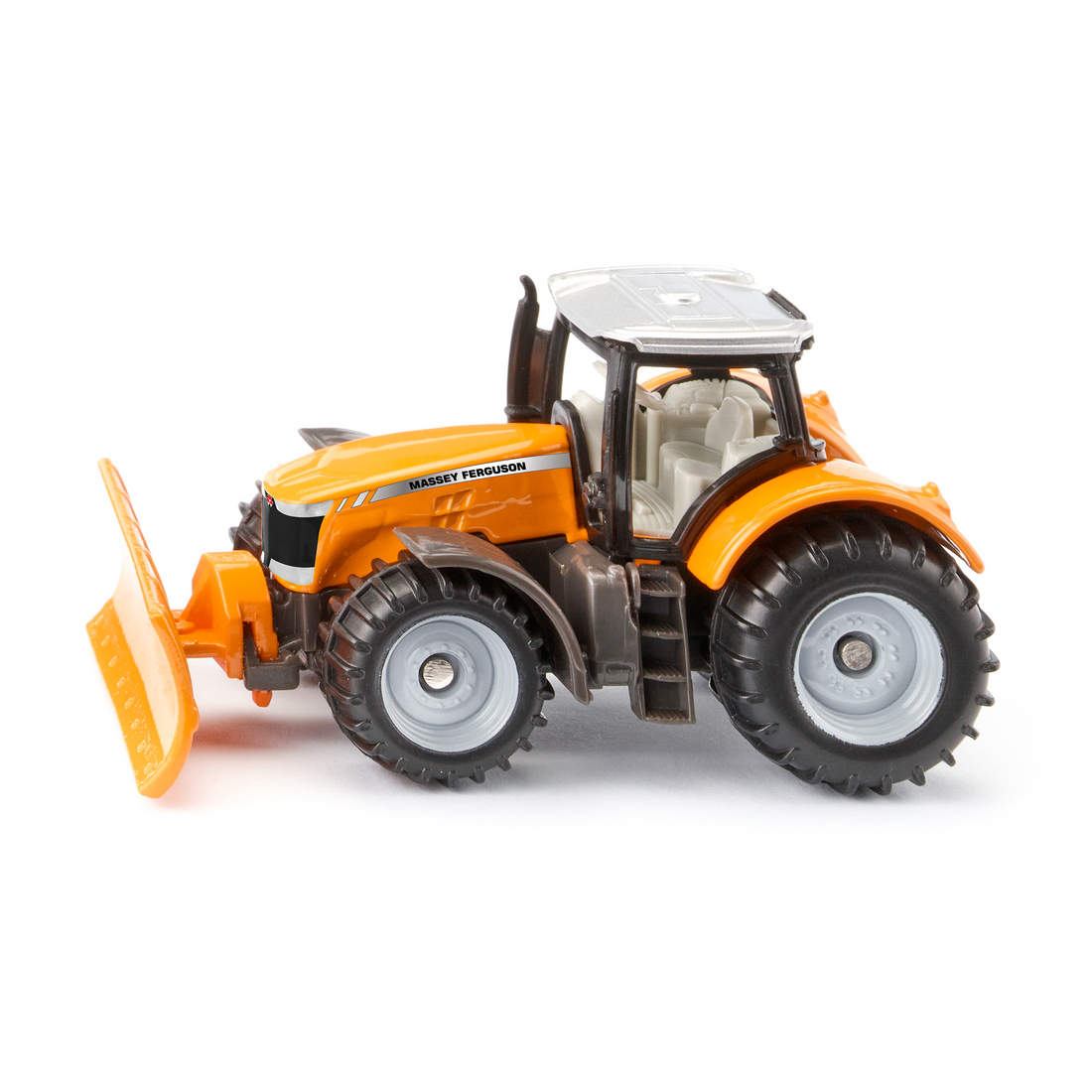 MASSEY FERGUSON WITH SNOWPLOW