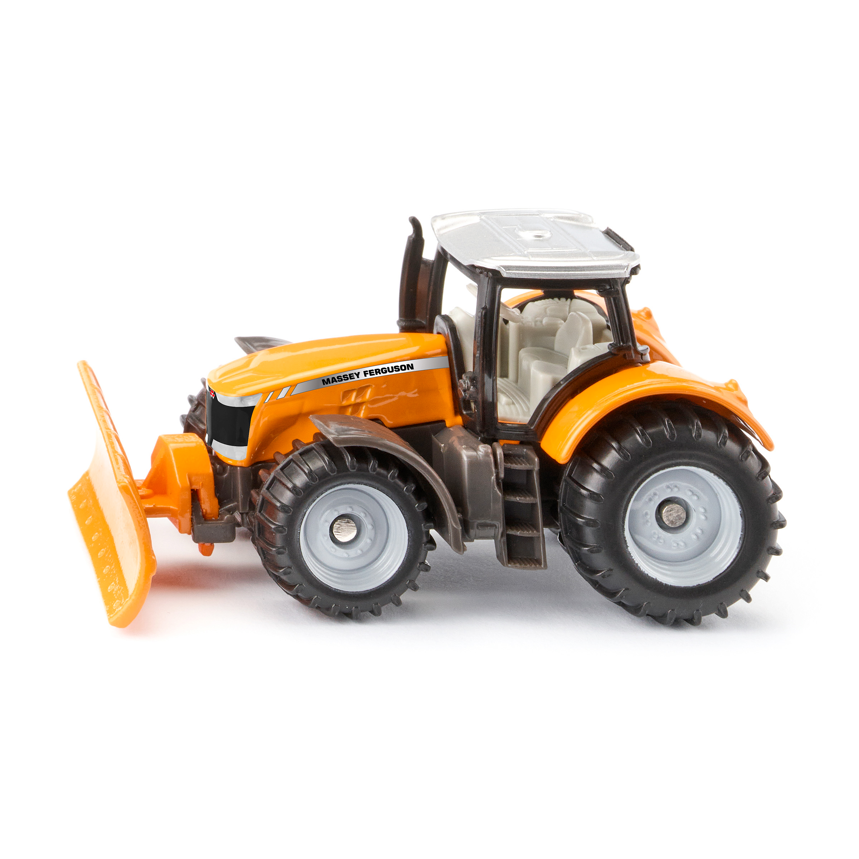 MASSEY FERGUSON WITH SNOWPLOW