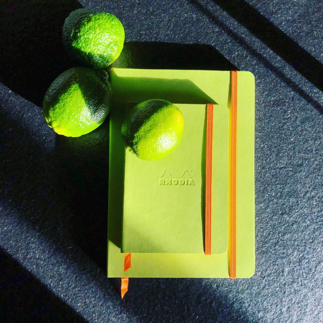Carnet souple dot -vert anis- A5. 160 pages  (14.8x21cm) RHODIA