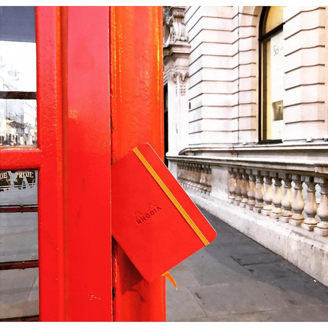 Carnet rembordé rigide ligné -coquelicot- A5. 192 pages (14.8x21cm) RHODIA