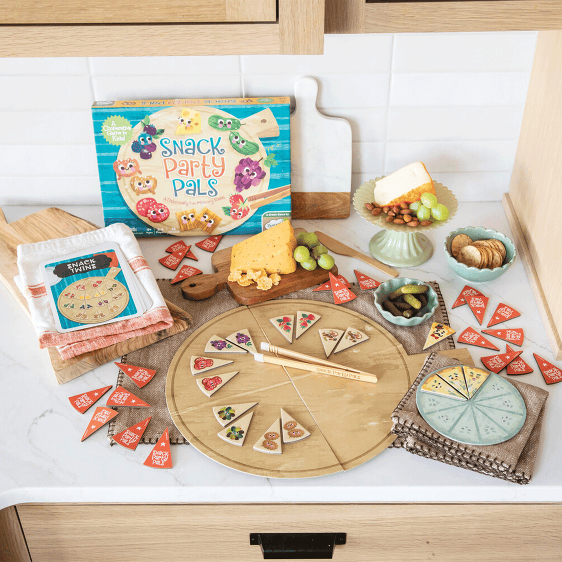 SNACK PARTY PALS