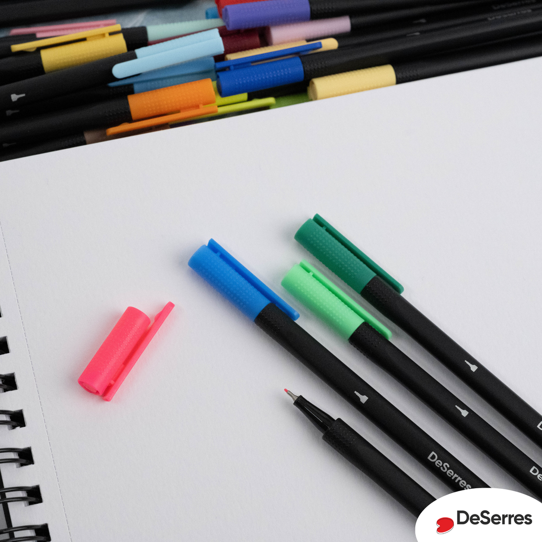 ENSEMBLE  36 MARQUEURS  À POINTE FINE 0,4 MM