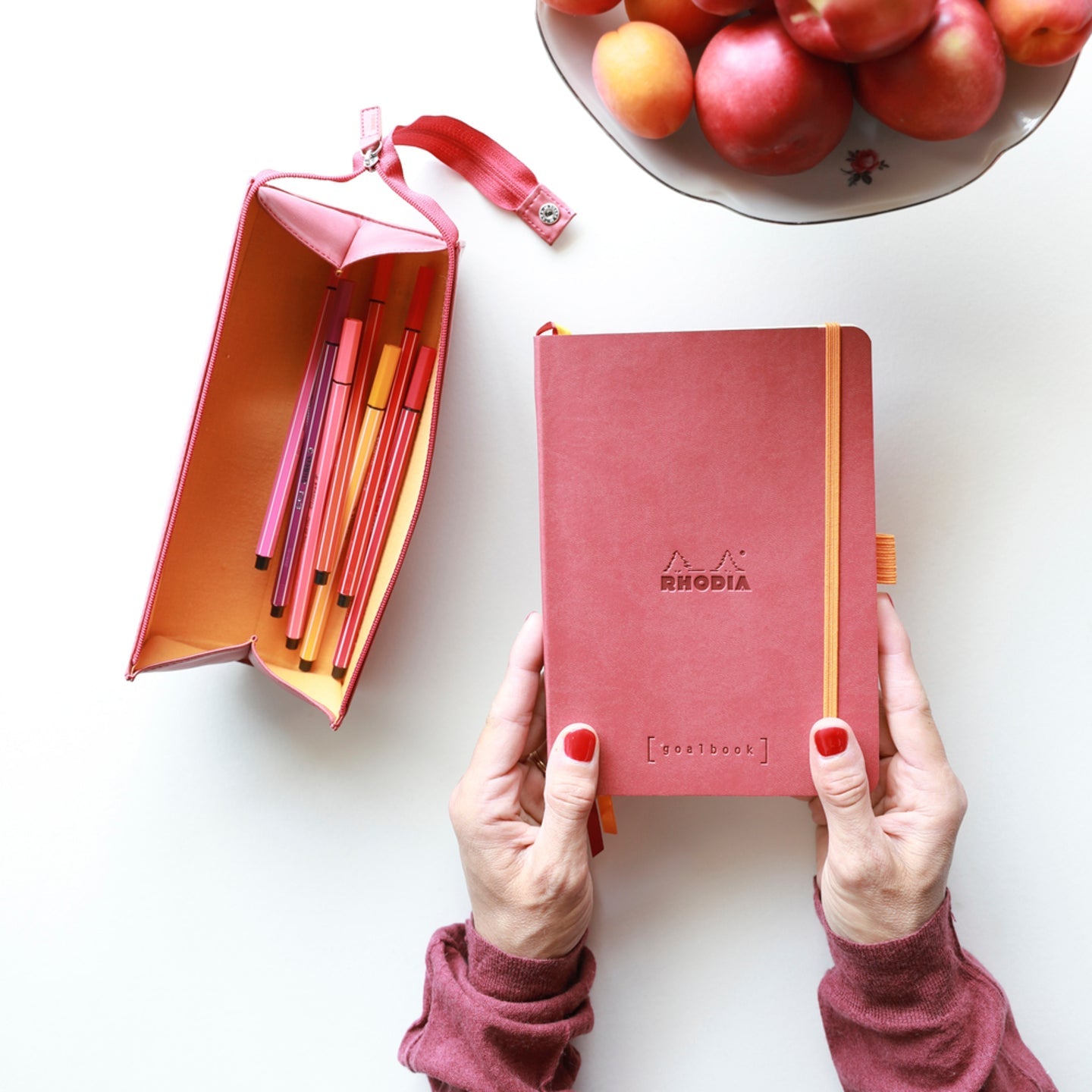 Trousse rigide à fermeture éclaire - simili cuir italien -touche de rose (23x5x5cm) RHODIA