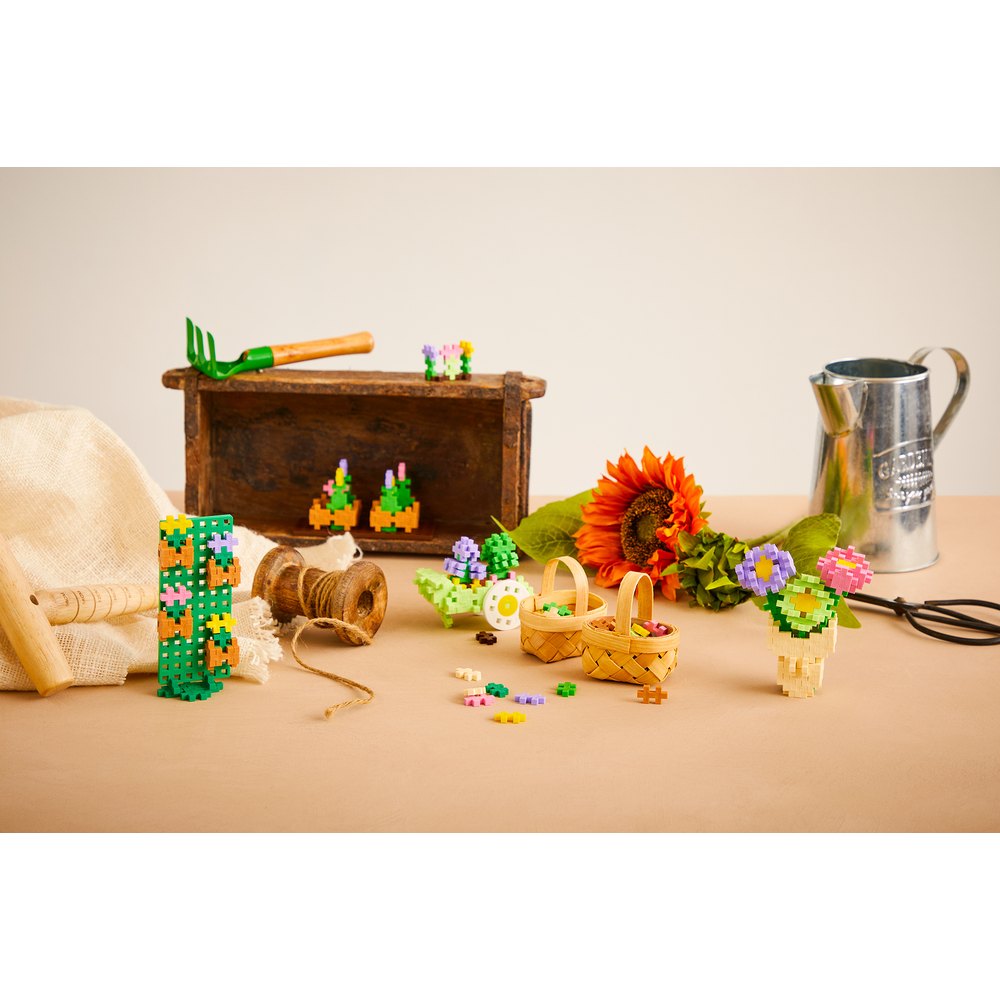 LEARN TO BUILD - MARCHÉ DE FLEURS PLUS PLUS