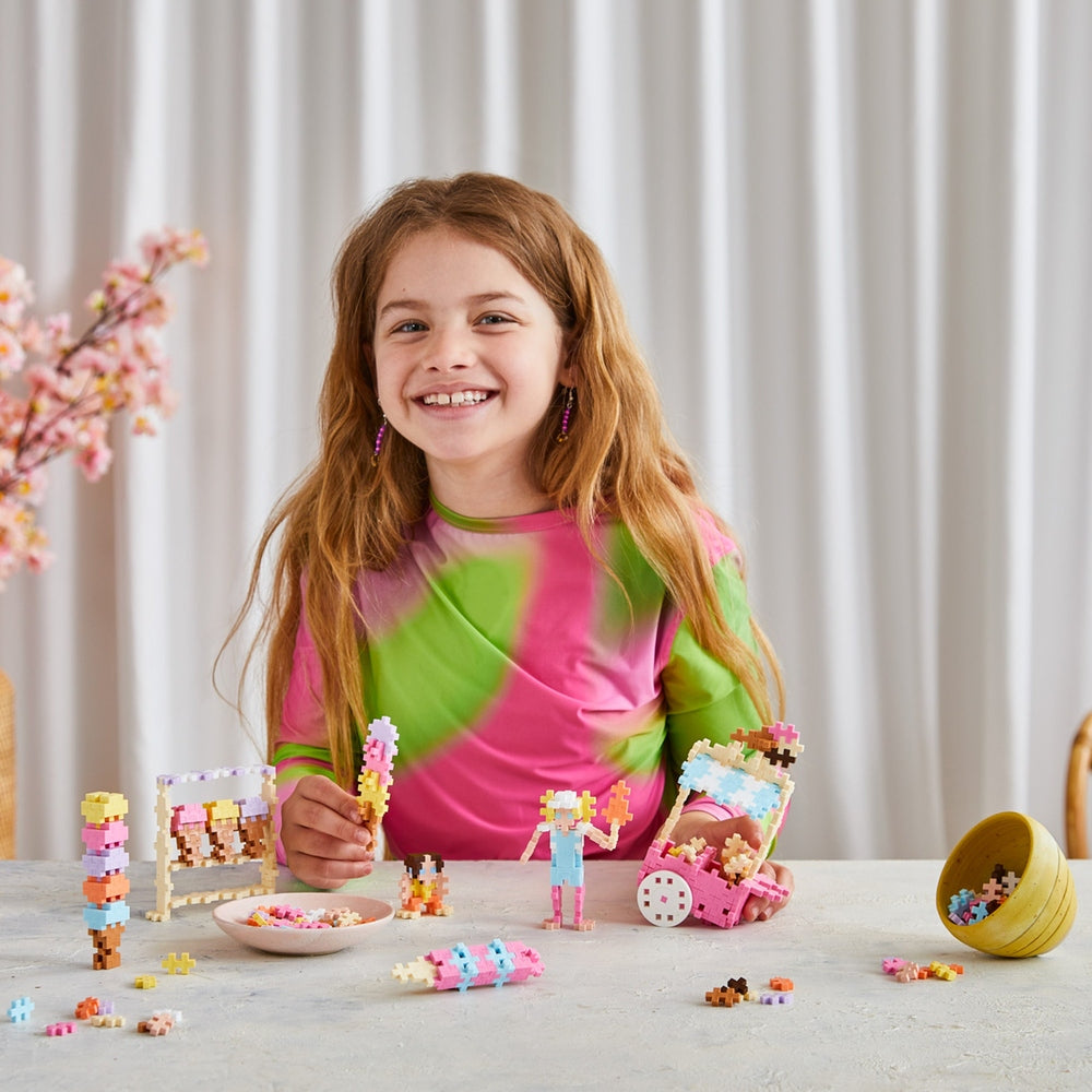 LEARN TO BUILD - BOUTIQUE CRÈME GLACÉE - 275pcs PLUS PLUS