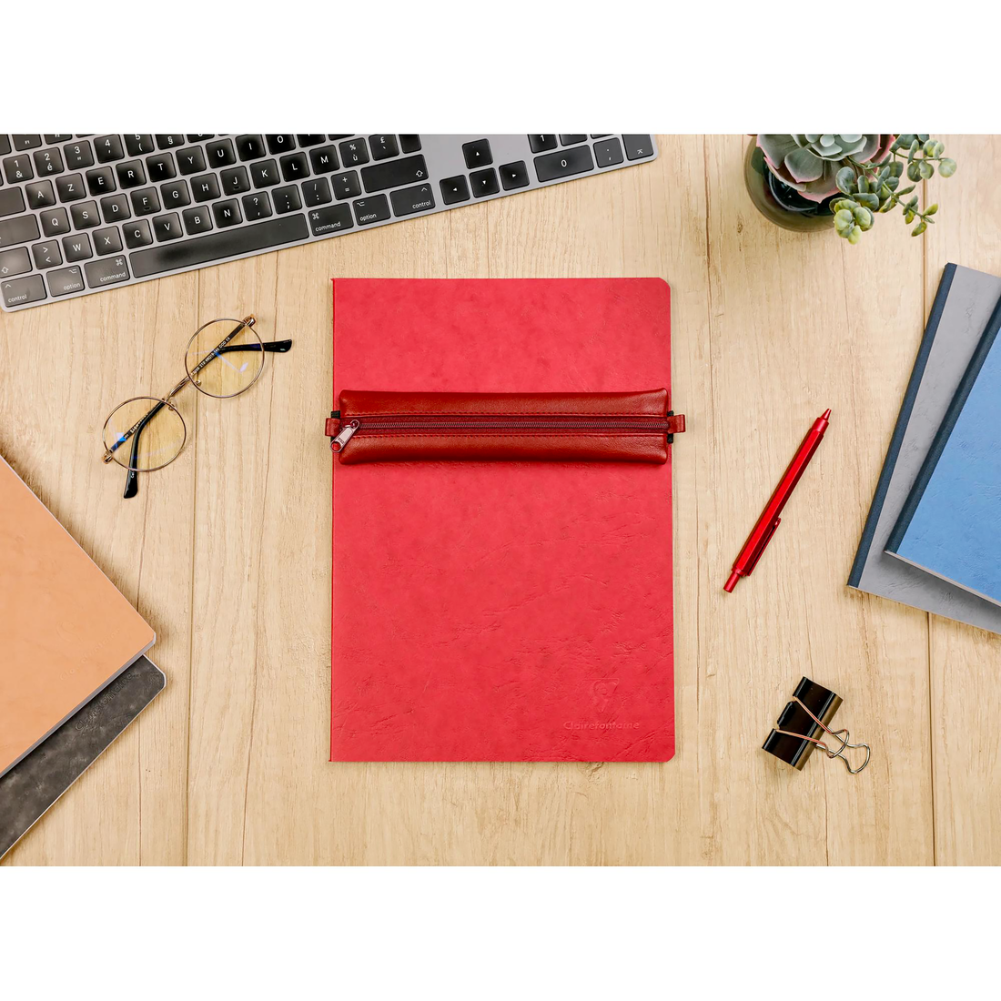 Trousse à crayons plate Age Bag en cuir pour cahier rouge (20x4.5cm)