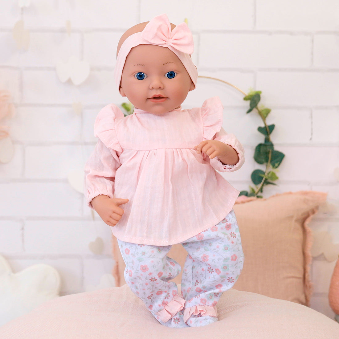 POUPÉE REBORN - 38 CM