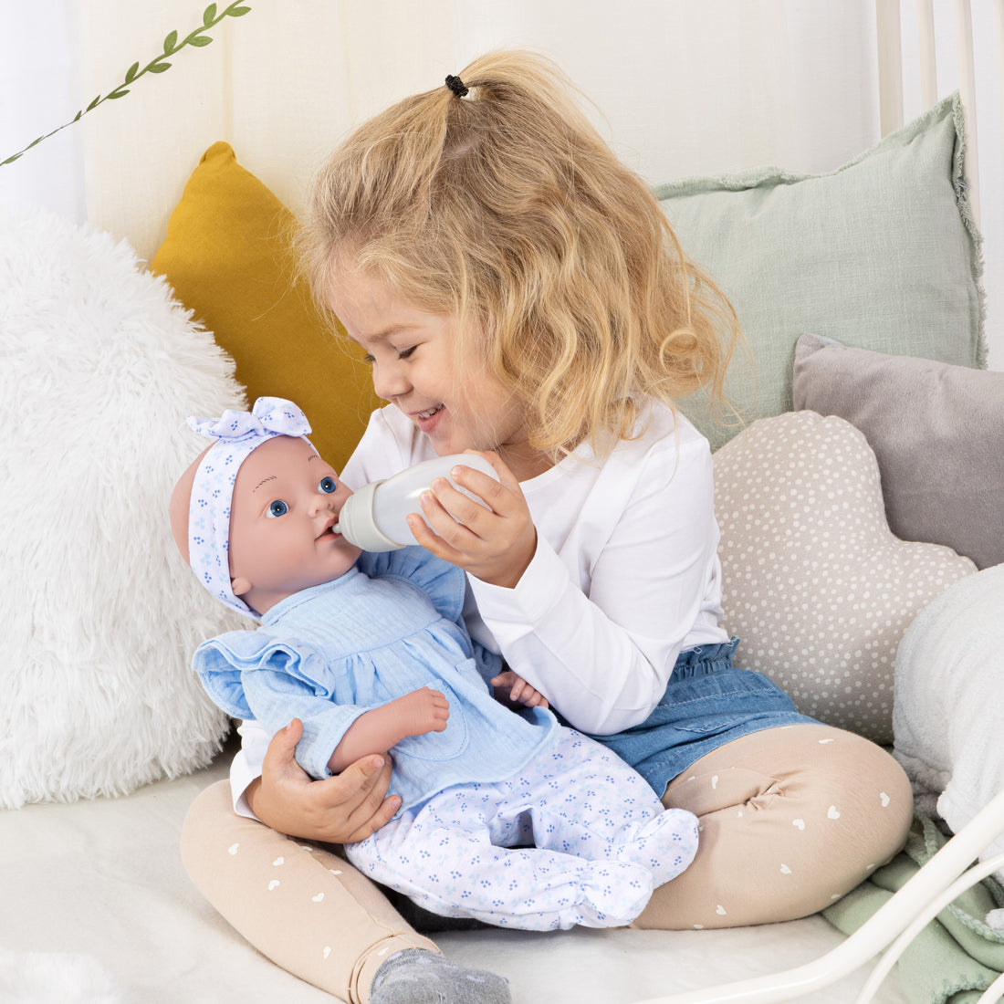 POUPÉE REBORN - 38 CM