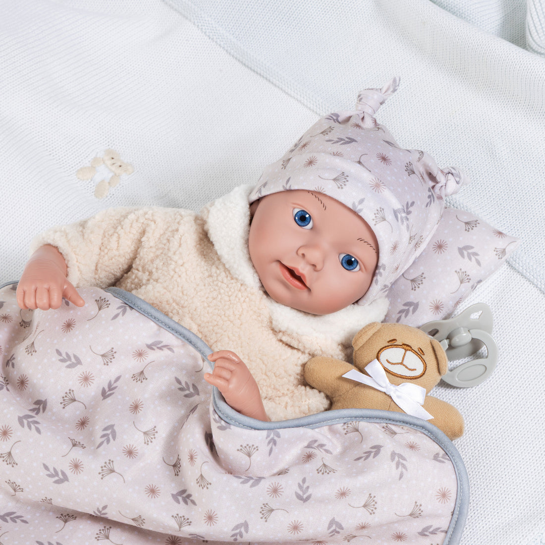 POUPÉE REBORN BABY AVEC COUVERTURE ET OREILLER - 38 CM