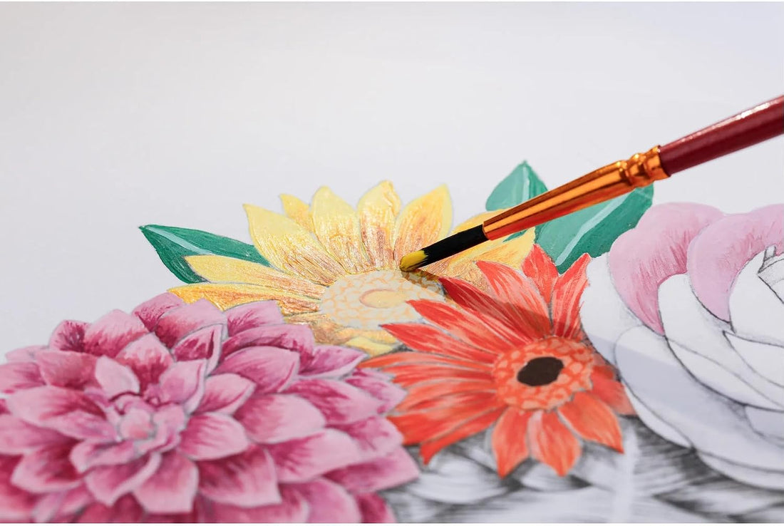Bloc de coloriage multi-techniques ODELIA 250G, Les femmes 20 feuilles A4 by CLAIREFONTAINE