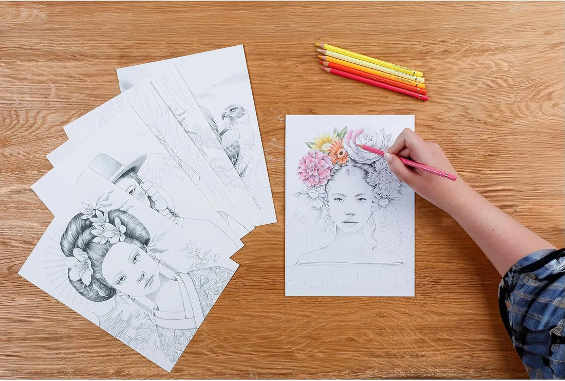 Bloc de coloriage multi-techniques ODELIA 250G, Les femmes 20 feuilles A4 by CLAIREFONTAINE
