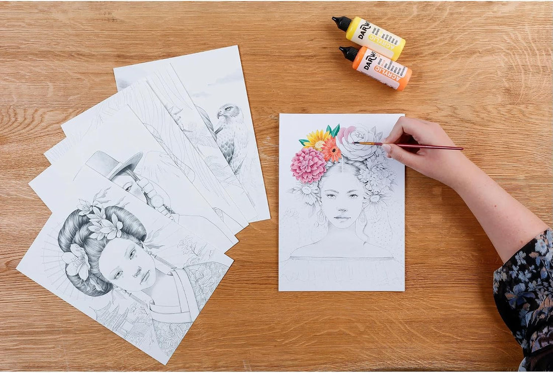 Bloc de coloriage multi-techniques ODELIA 250G, Les femmes 20 feuilles A4 by CLAIREFONTAINE