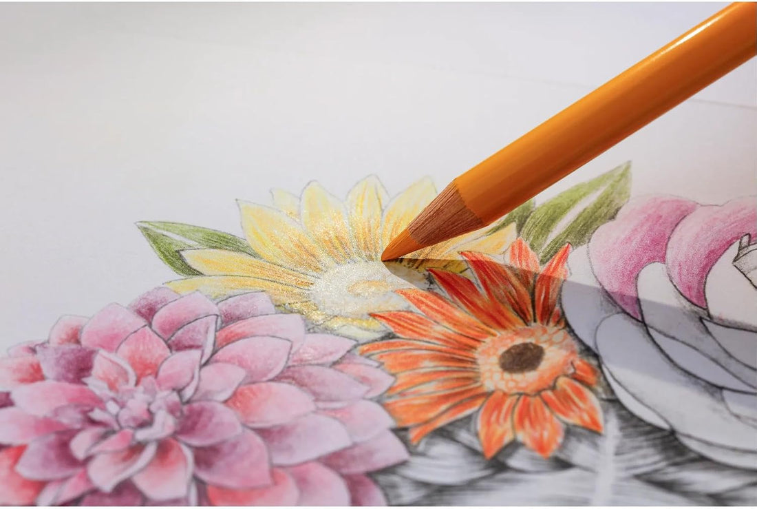 Bloc de coloriage multi-techniques ODELIA 250G, Les femmes 20 feuilles A4 by CLAIREFONTAINE