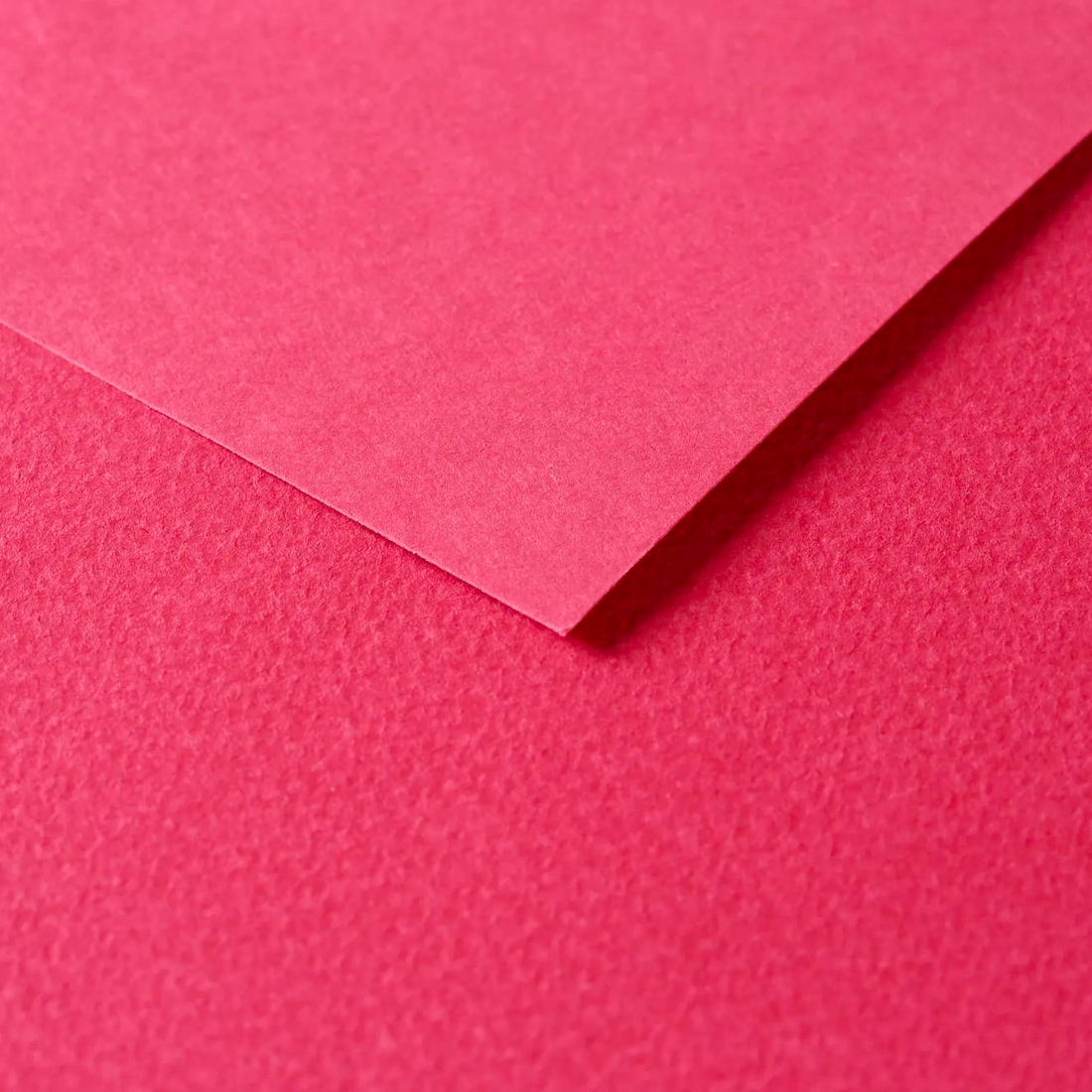 Tulipe Cardboard 160gr Bright Red 25 sheets 20 x 25,5 in