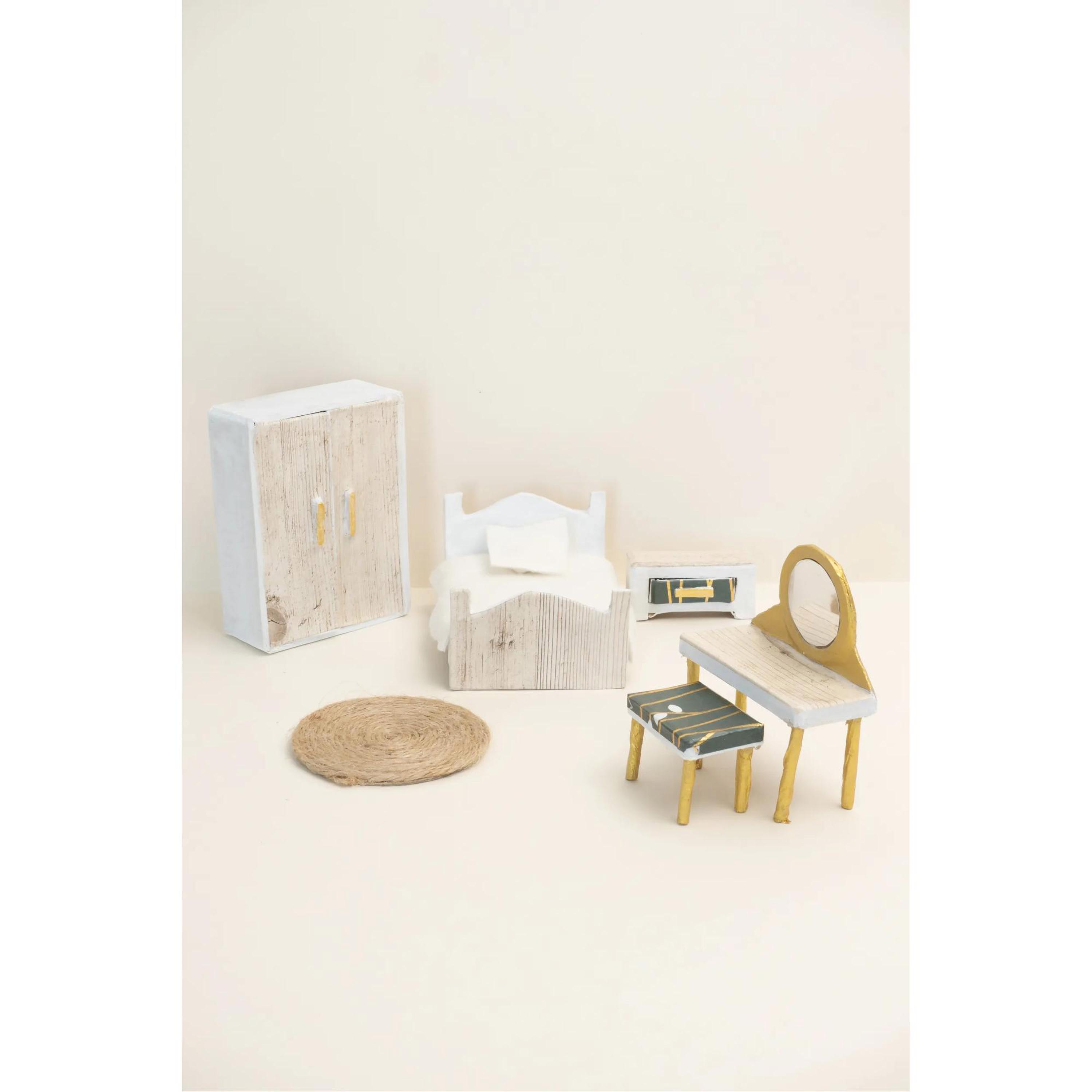ASSORTIMENT DE 6 MINIATURES - CHAMBRE