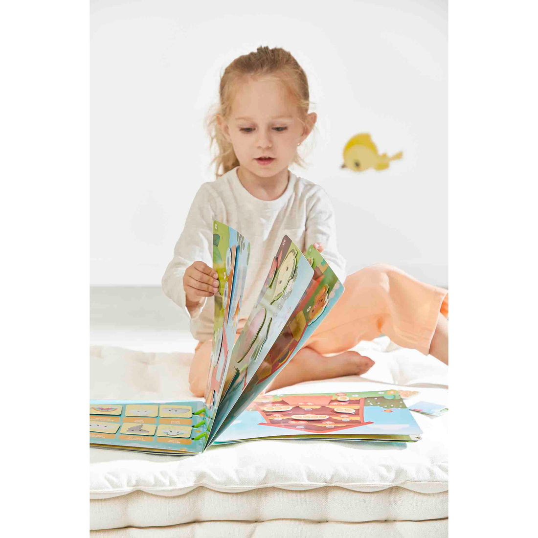 FARM BUSY BOOK