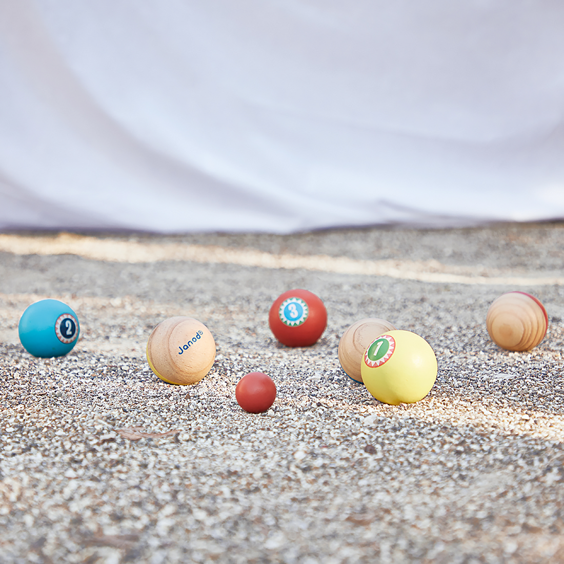 APPLEPOP: PÉTANQUE JANOD