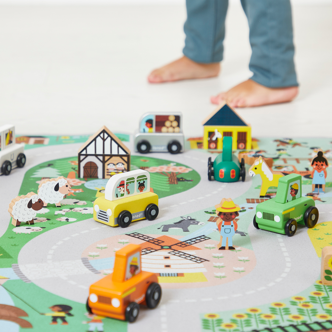 CROSS ROADS: TAPIS CAMPAGNE JANOD