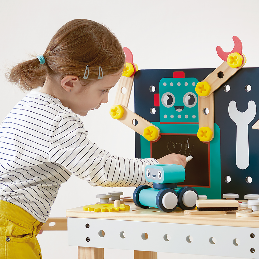 BRICO'KIDS: PLAN DE TRAVAIL DIY GROS ROBOT JANOD