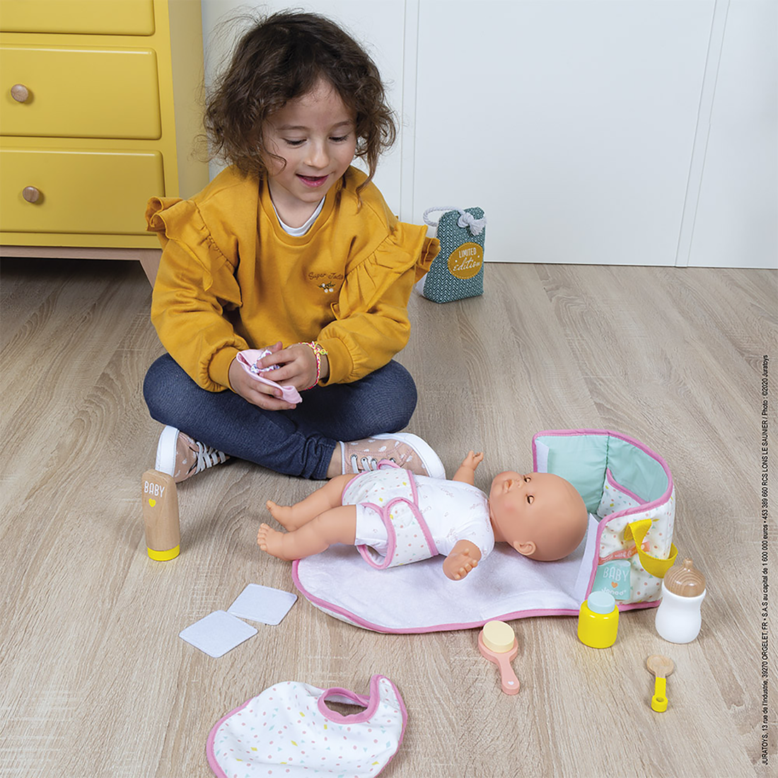ENSEMBLE DE NAISSANCE POUR POUPÉES JANOD